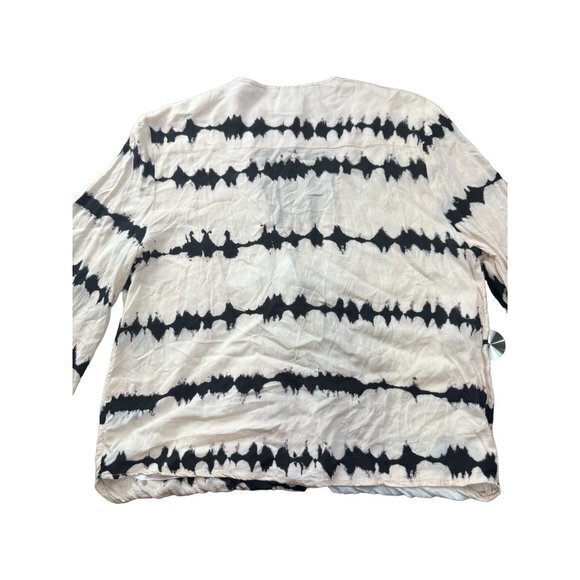 Lulus Women's‎ Cream and Black Blouse | D1 - Picture 7 of 7